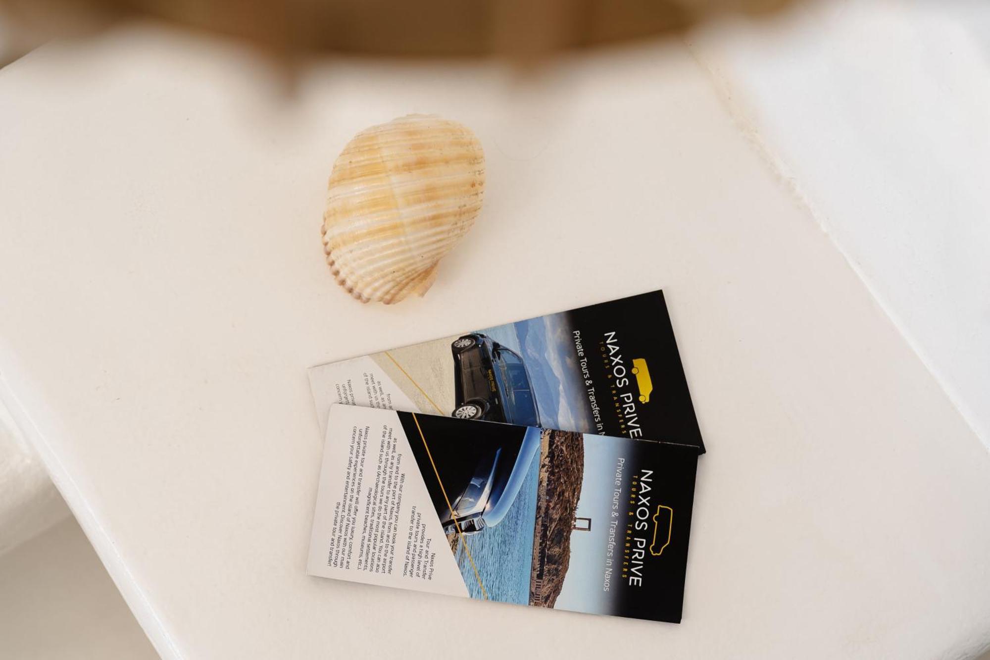 Manios Suites Agia Anna  Esterno foto